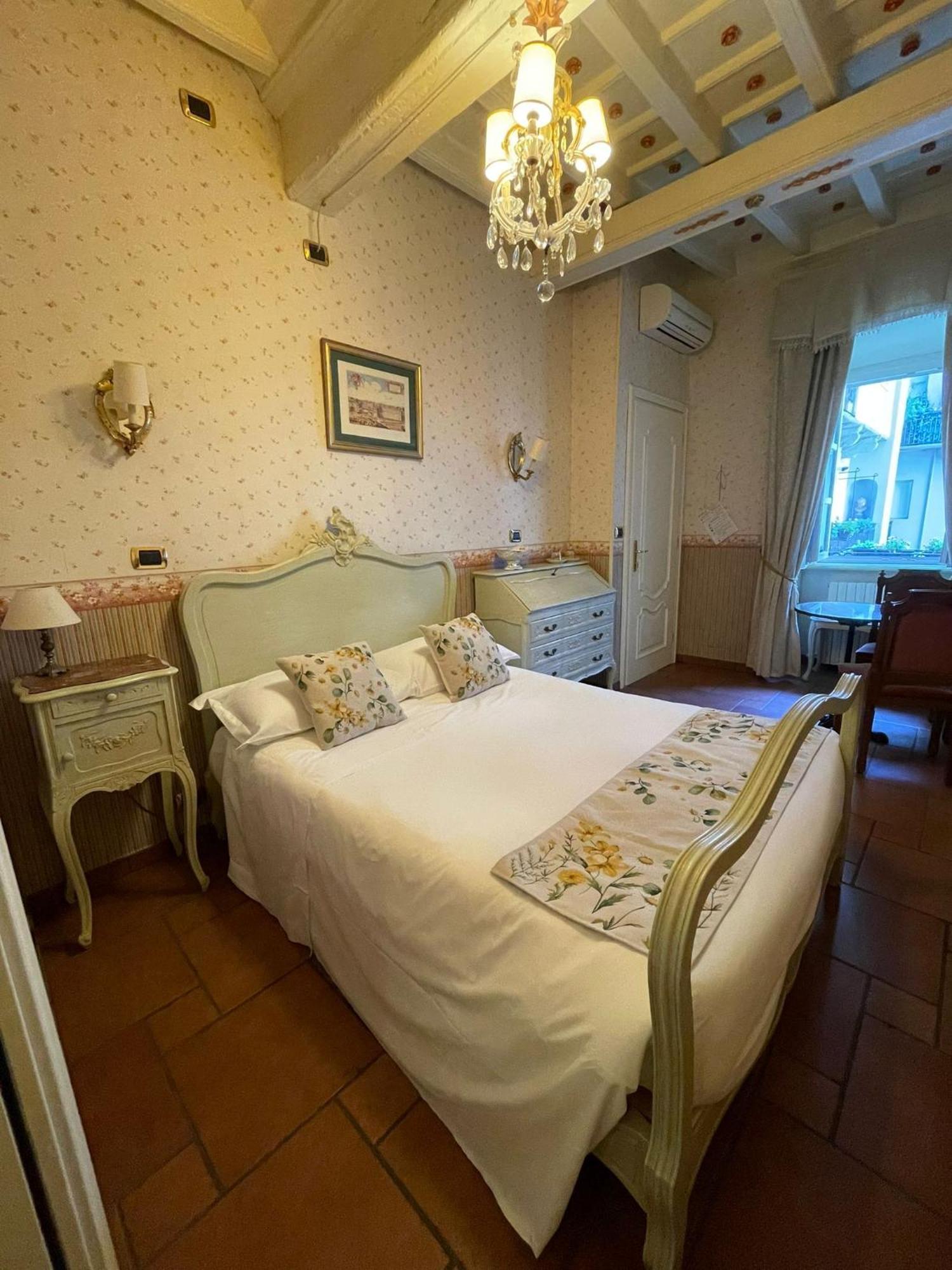Ai Savoia - 2* Turin